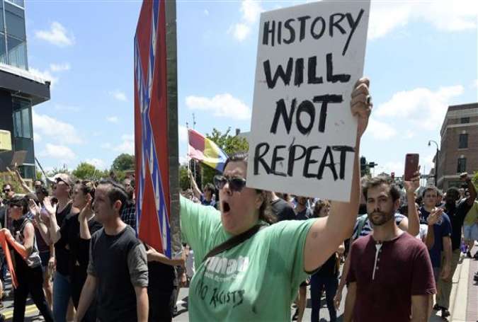 Anti-racist protesters take part in a rally in Durham, North Carolina, on August 18, 2017. (Getty Images)