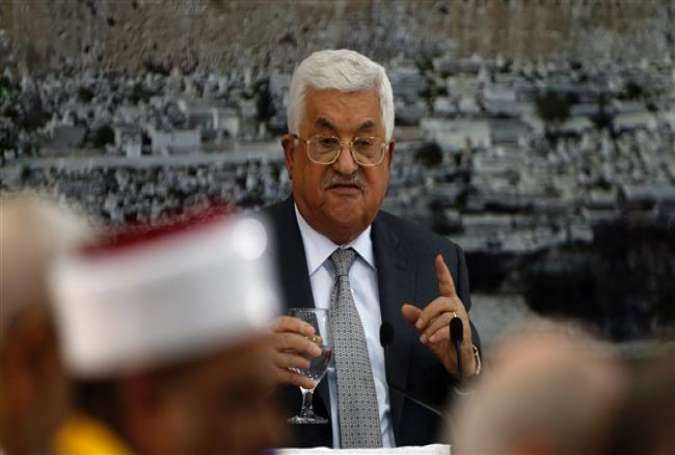 Palestinian President Mahmoud Abbas gives a speech during a meeting of Palestinian leadership in the occupied West Bank city of Ramallah on July 21, 2017, during which he announced freezing contacts with Israel. (Photo by AFP)