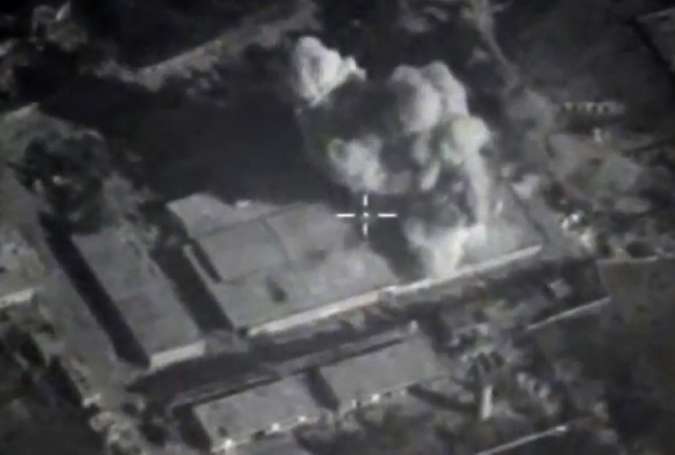 Serangan udara Rusia menargetkan pos Takfiri di Suriah (Yahoo)