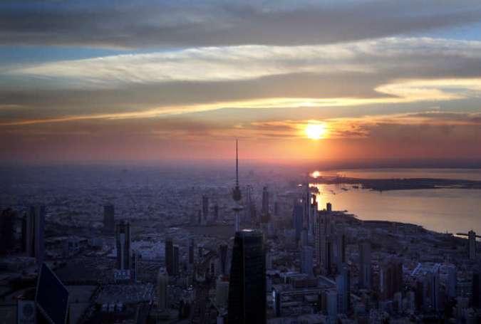 الكويت تصدر قرارا بتخفيض نسبة الموظفين الأجانب