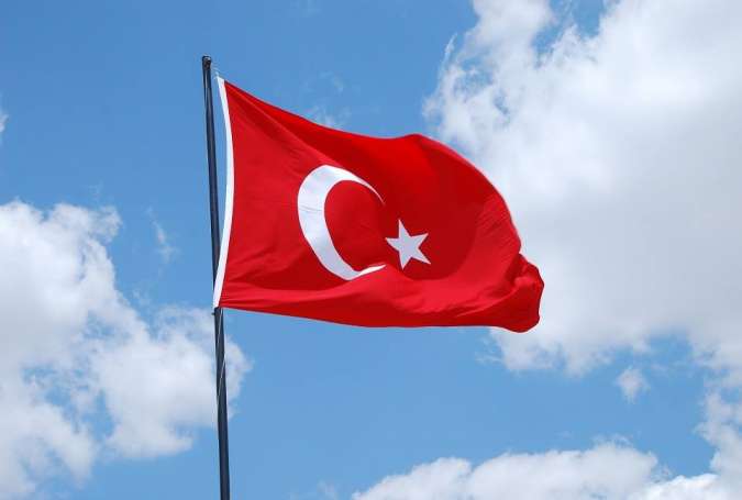 تركيا أمرت بإعتقال موظفين سابقين في مدارس
