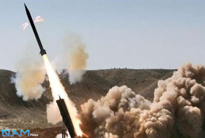 إطلاق صاروخ زلزال2 على تجمعات المرتزقة في تعز ونهم