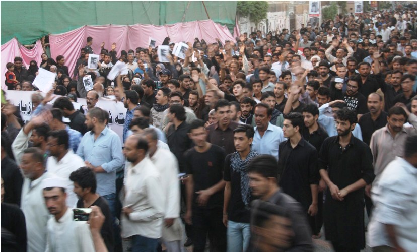 کراچی میں نشتر پارک تا نمائش چورنگی لاپتہ شیعہ افراد کے اہل خانہ کے احتجاج کی تصویری جھلکیاں
