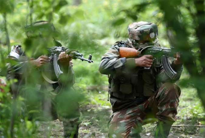 بھارتی فوج کی بلا اشتعال فائرنگ سے پاک فوج کے نائب صوبیدار سمیت 3 پاکستانی شہید اور 4 زخمی ہو گئے