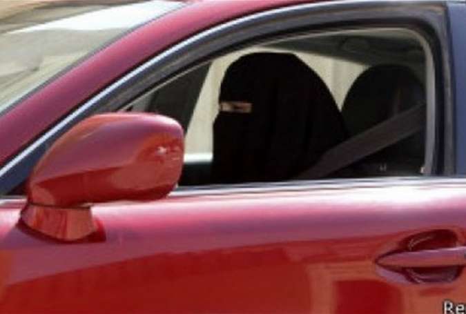 حق رانندگی به زنان برای سرپوش گذاشتن بر نقض حقوق بشر در عربستان و جنگ یمن است‎
