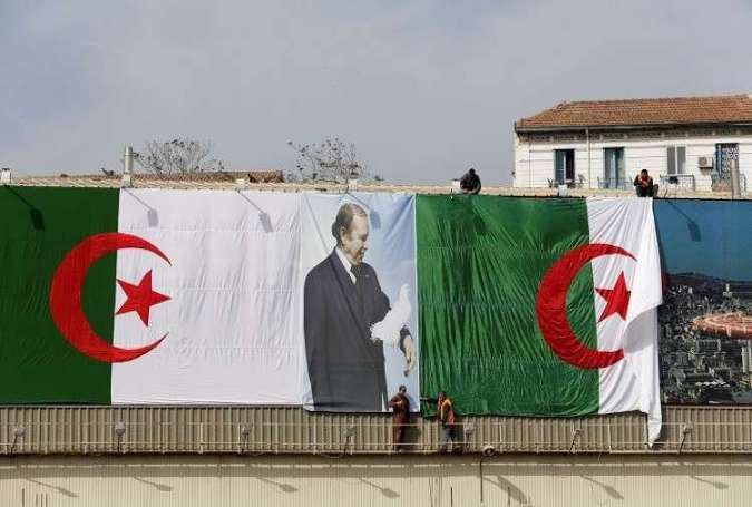 الجزائر تتوقع عجزا بنسبة 9% في العام 2018