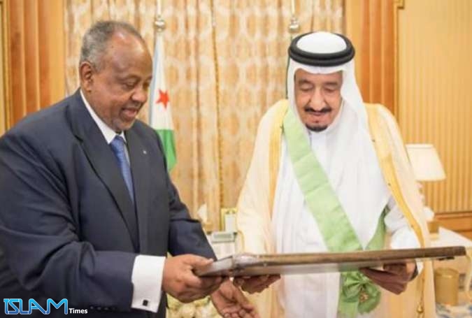 Saudi-Led Regimes Bribed, Threatened African States to Isolate Qatar