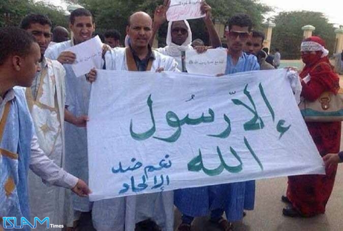 موريتانيا..مظاهرات تطالب بإعدام كاتب أساء للرسول الكريم