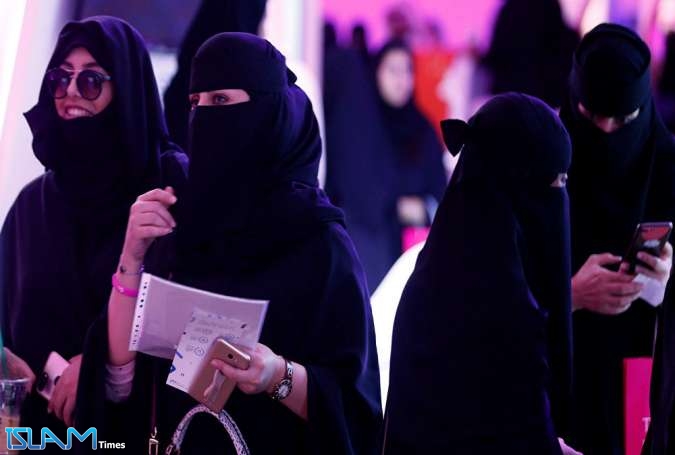 السعودية تعلن عن وظائف تشغلها النساء للمرة الأولى