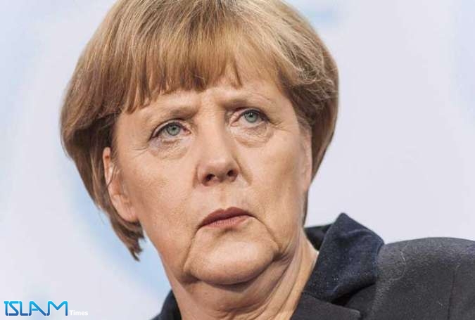 ألمانيا: الأحزاب المتحالفة مع ميركل تواصل محادثاتها لتشكيل ائتلاف حكومي