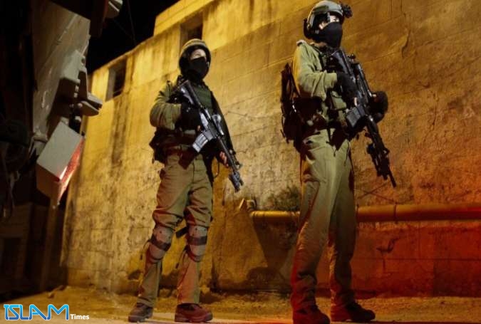 الاحتلال يعتقل 6 فلسطينيين بالضفة المحتلة