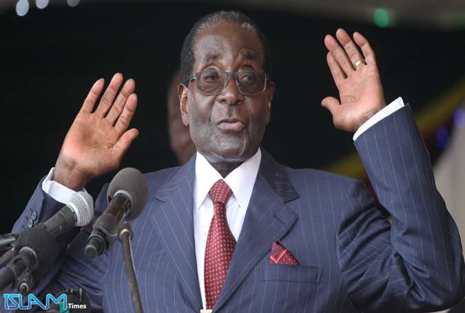موغابي يرفض الاستقالة ويعد بحضور مؤتمر الحزب الحاكم