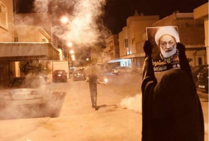 حمله نظامیان آل خلیفه به تظاهرات کنندگان بحرینی
