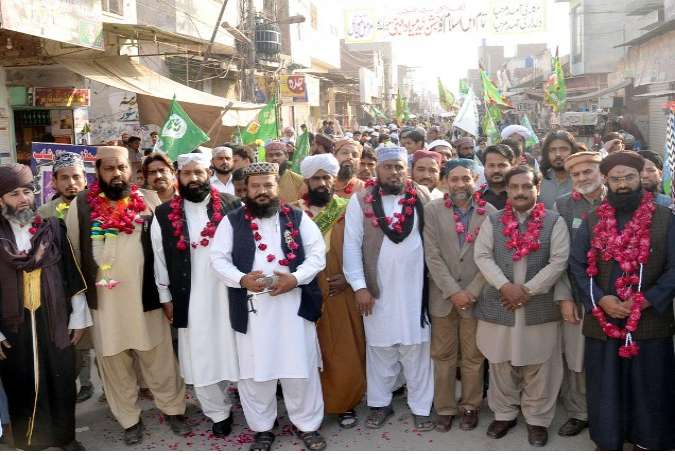 تحریک اہل سنت پاکستان کے زیراہتمام عظیم الشان جلوس عید میلاد النبی، لبیک یارسول اللہ کے نعرے