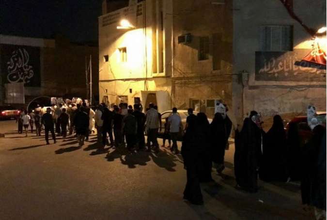 تداوم تظاهرات بحرینی‌ها در اعتراض به محرومیت آیت‌الله عیسی قاسم از درمان