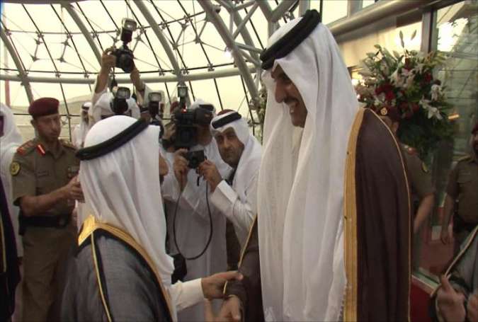 امیر قطر در نشست سران شورای همکاری خلیج فارس شرکت می کند