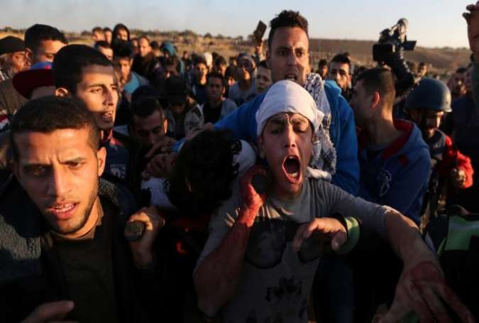2 شهید و 800 زخمی در پی یورش نظامیان صهیونیستی به سوی تظاهرات کنندگان فلسطینی