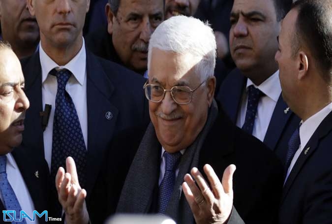 الرئيس الفلسطيني يغادر رام الله متجها لمصر بزيارة مفاجئة