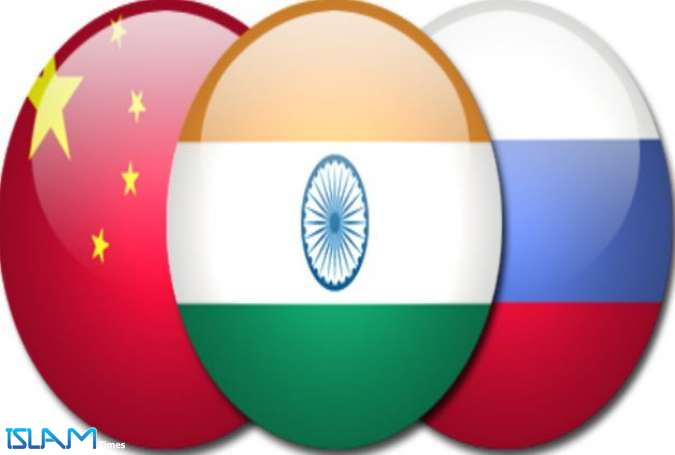 مذاکرات مقامات عالی روسیه، چین و هند در خصوص خاورمیانه