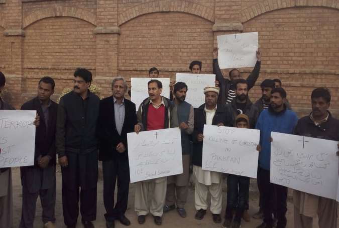 کوئٹہ چرچ حملے کیخلاف پشاور کی مسیحی برادری کا احتجاجی مظاہرہ