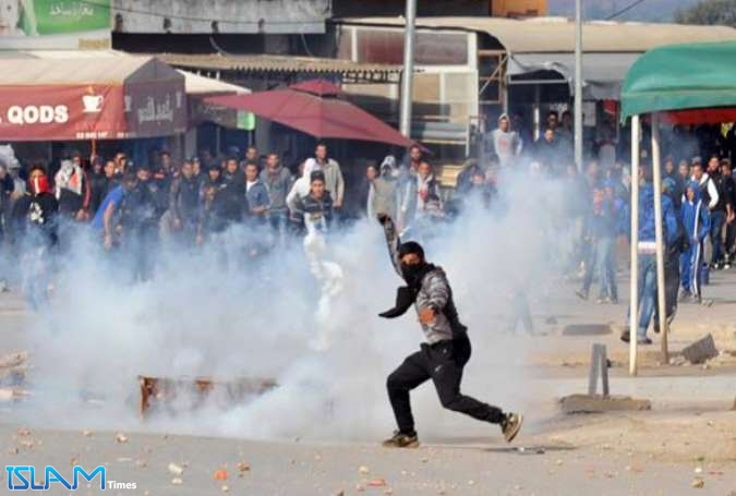 Tunisia marks anniversary of Arab Spring amid tensions