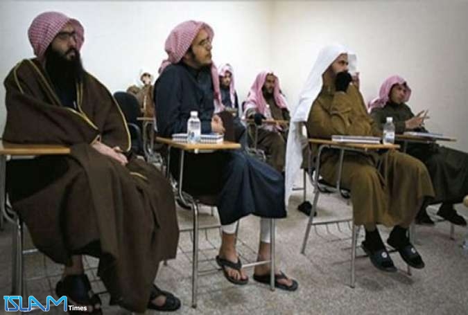 الوهابية لا تسمح بتدريس المذاهب الإسلامية في السعودية