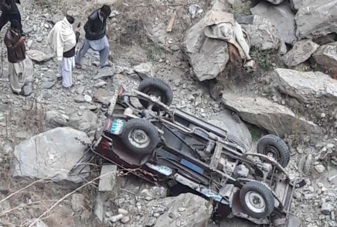 مانسہرہ، جیپ نالے میں گرنے سے خاتون سمیت 3 مسافر جاں بحق، 9 شدید زخمی