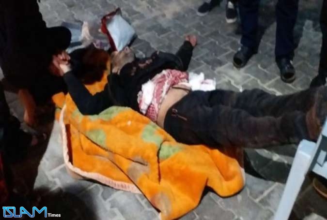 اصابة صياد فلسطيني بطلق بالصدر من الزوارق المصرية