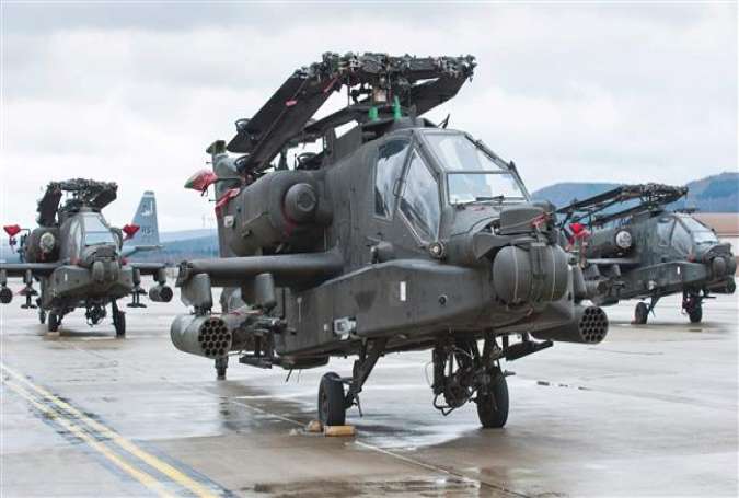 Apache attack helicopters of the US Army.jpg