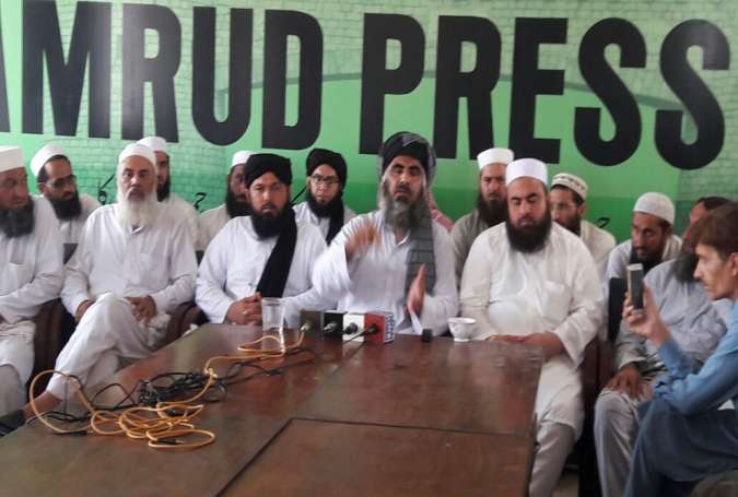 پشاور، جے یو آئی کے رکن اسمبلی شکور خان پی ٹی آئی میں شامل