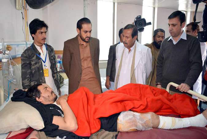 وزیراعلٰی بلوچستان اچانک سول ہسپتال کوئٹہ کے دورے پر پہنچ گئے