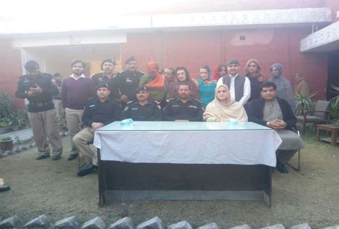 خواجہ سراؤں کو درپیش مسائل کے حل کیلئے ٹھوس اقدامات کرینگے، پشاور پولیس