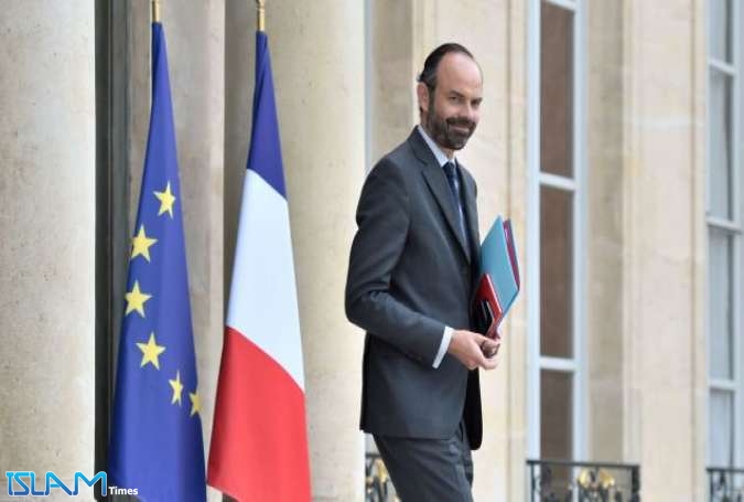 رئيس الوزراء الفرنسي يدعو الامارات للاستثمار في بلاده