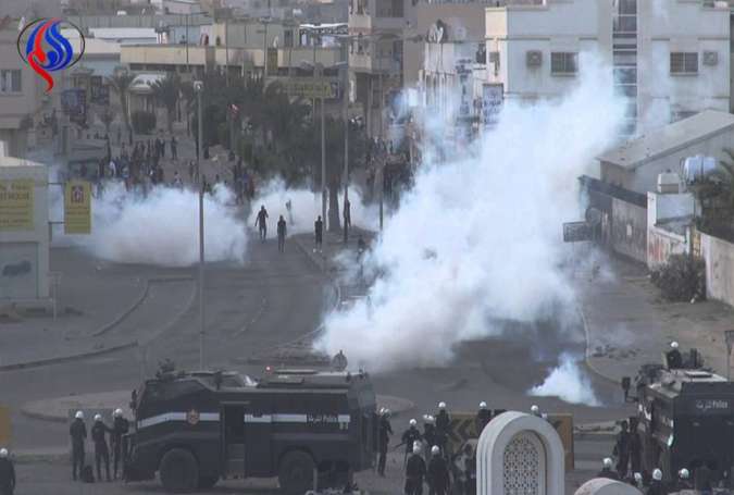 درگیری شدید میان مردم انقلابی و نظامیان مزدور آل خلیفه در بحرین