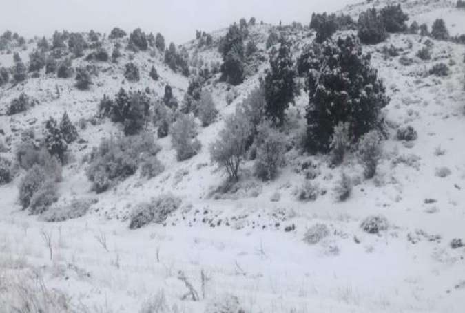 عزل قرى جبلية وقطع طرقات بسبب الثلوج في الهرمل