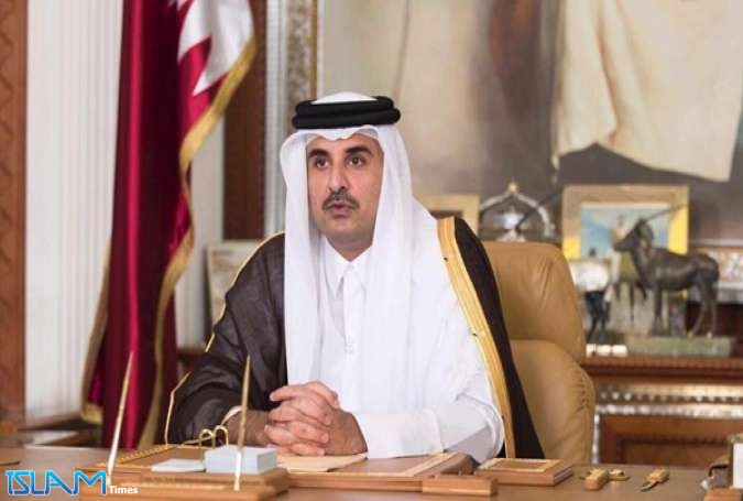 أمير قطر يعزّي إيران بحادثة سقوط طائرة الركاب