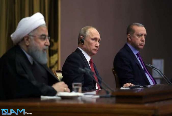 الكرملين: نحضر للقاء بوتين وروحاني وأردوغان باسطنبول في نيسان