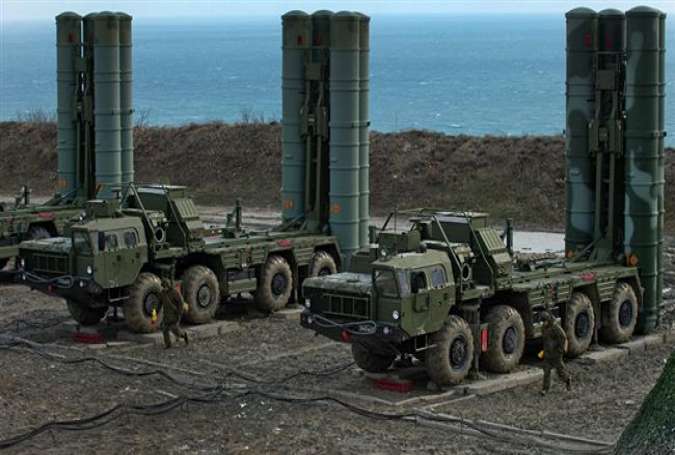 This file picture shows Russian-made S-400 surface-to-air missile defense systems on duty in the Crimea peninsula. (Photo by Sputnik news agency)
