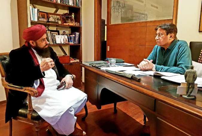 دبئی، پرویز مشرف سے سنی تحریک کے سربراہ ثروت اعجاز قادری کی  ملاقات، باہمی دلچسپی کے امور پر تبادلہ خیال