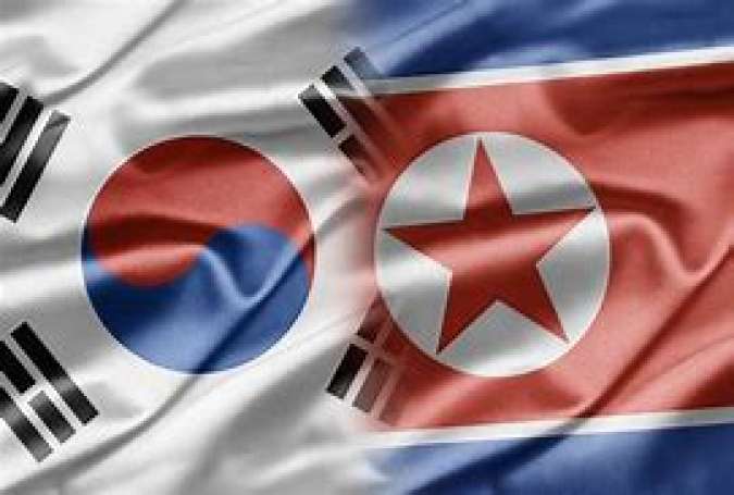 Korea Utara dan Korea Selatan.