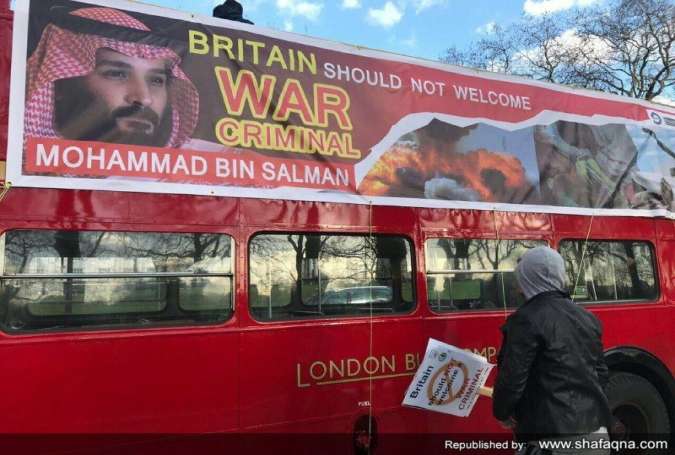 Londonda “Bin Salman hərbi cinayətkardır” plakatları yerləşdirilib