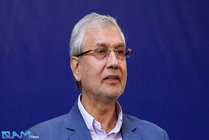 البرلمان الايراني يجدد الثقة بوزير التعاون