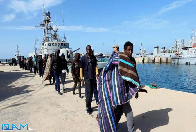 خفر السواحل الليبي ينقذ 119 مهاجراً منهم 4 مصريين