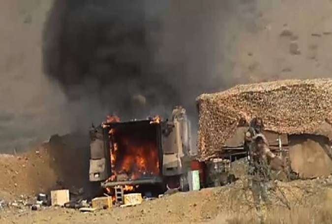 القوات اليمنية تشعل النيران في مخزن أسلحة للجيش السعودي بنجران