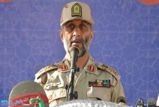 قائد حرس الحدود: الجندي الايراني المختطف لدى الارهابيين حي