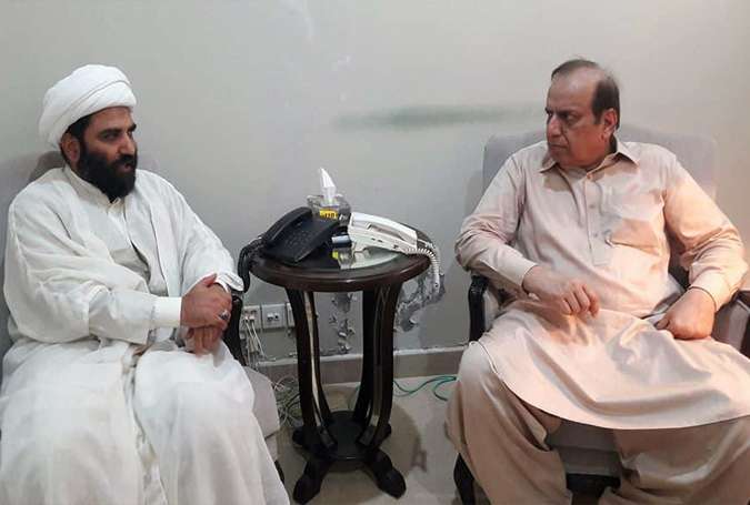 علامہ مقصود ڈومکی کی زیر قیادت وارثان شہداء کمیٹی کے وفد کی رکن سندھ اسمبلی امتیاز شیخ سے ملاقات
