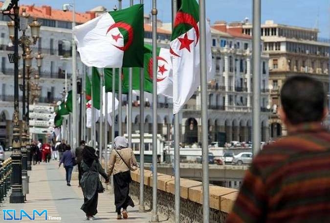 الجزائر بصدد رفع الحظر على استيراد الأجهزة الكهربائية