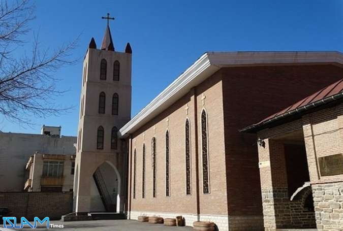 السعودية تبرم اتفاقاً مع الفاتيكان يسمح ببناء كنائس في المملكة