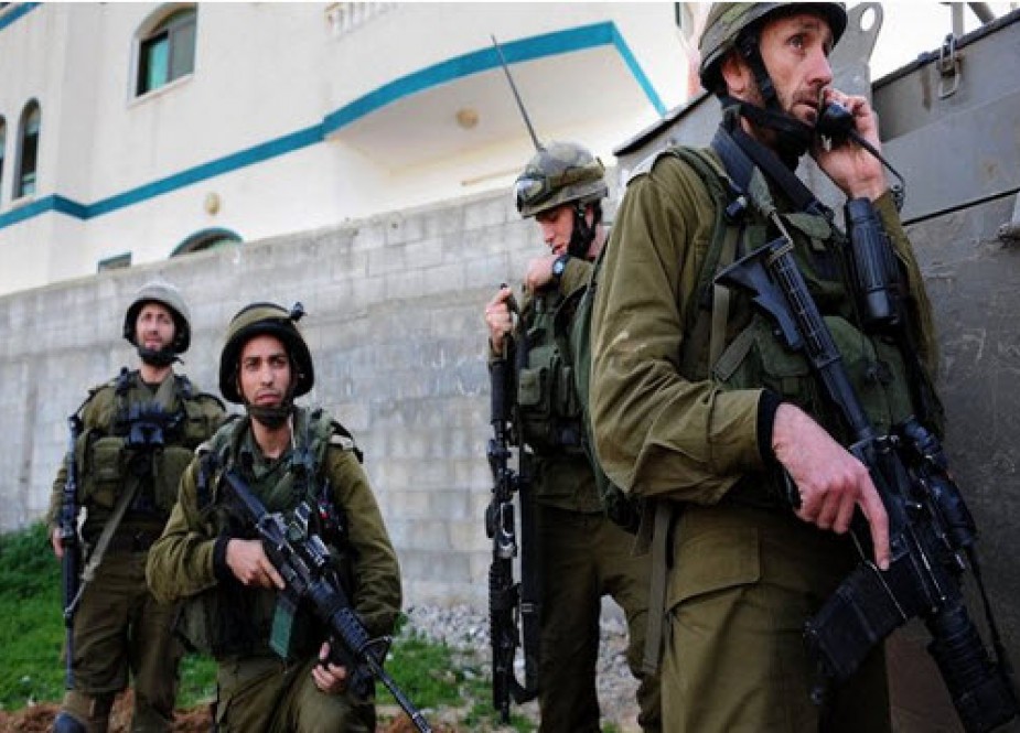 یورش صهیونیستها به کرانه باختری/ ۱۶ فلسطینی بازداشت شدند