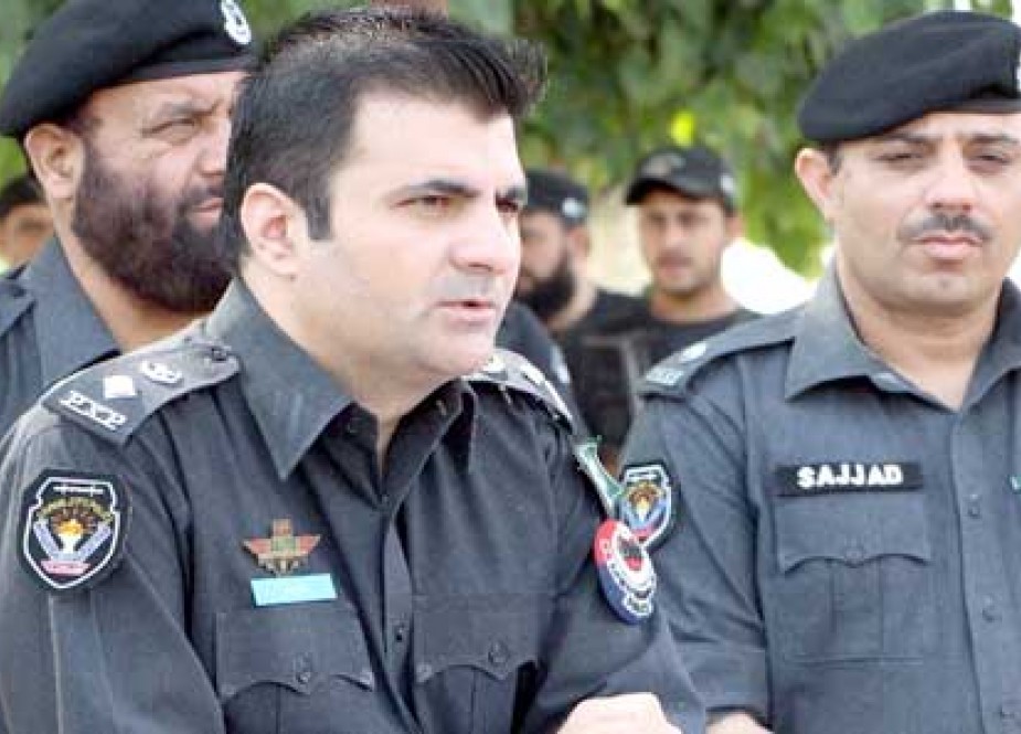 پاک فوج نے پشاور کی 2 بڑی سکیورٹی چیک پوسٹیں سول انتظامیہ کے حوالے کر دیں